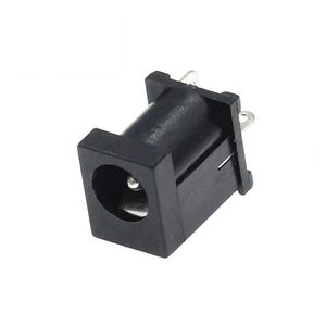 جک مادگی آداپتور مدل 5.5x2.1mm dc0012d