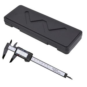 کولیس دیجیتال پلاستیک سخت دارای جعبه محافظ مدل  with box گستره 0 150mm
