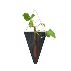 گلدان دیواری مدل v_c طرح کلاسیک