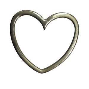 یراق چرم دوزی طرح قلب مدل heart5x بسته 5 عددی
